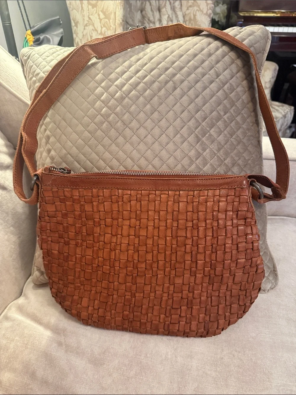 Woven Leather Shoulder Bag in Brown